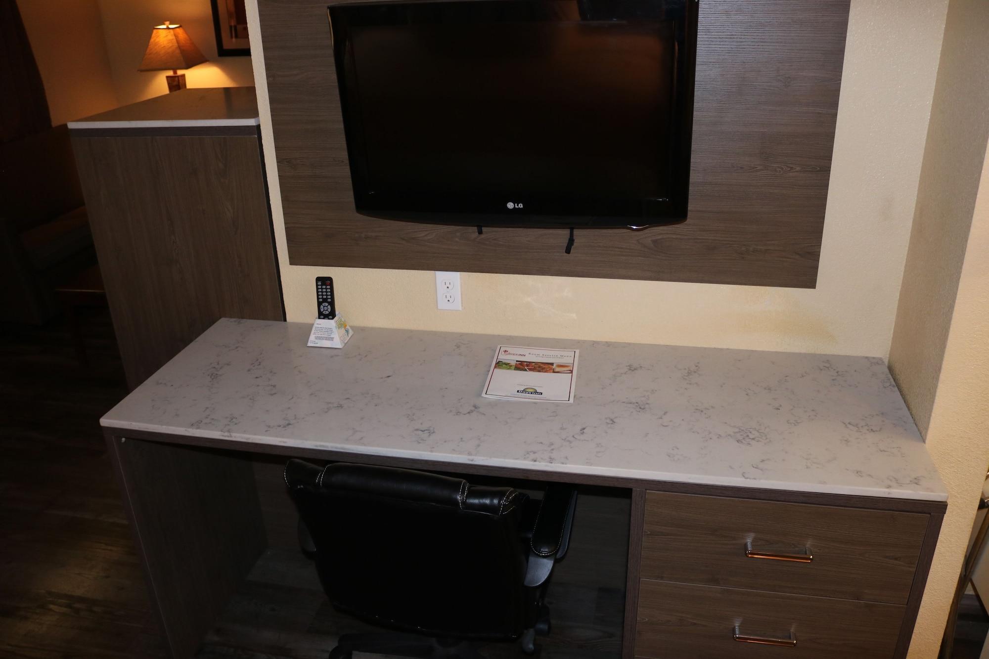 Days Inn By Wyndham Fresno South Εξωτερικό φωτογραφία